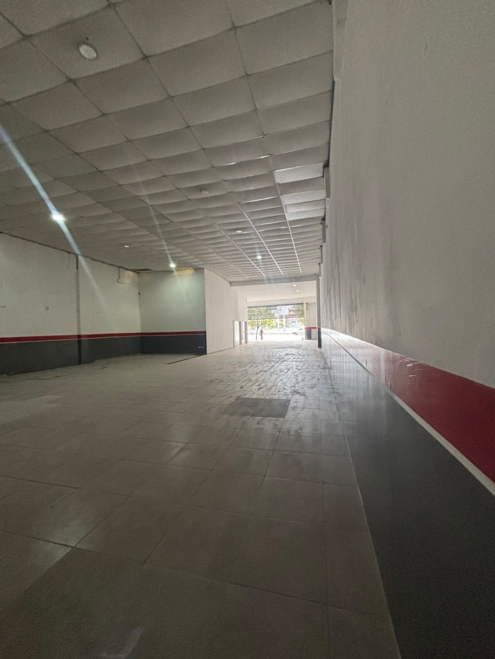 ALQUILER LOCAL - GALPON COMERCIAL 400 MT2 