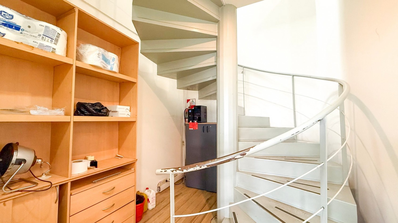 Local en alquiler 400mt2 mas oficinas av. champagnat
