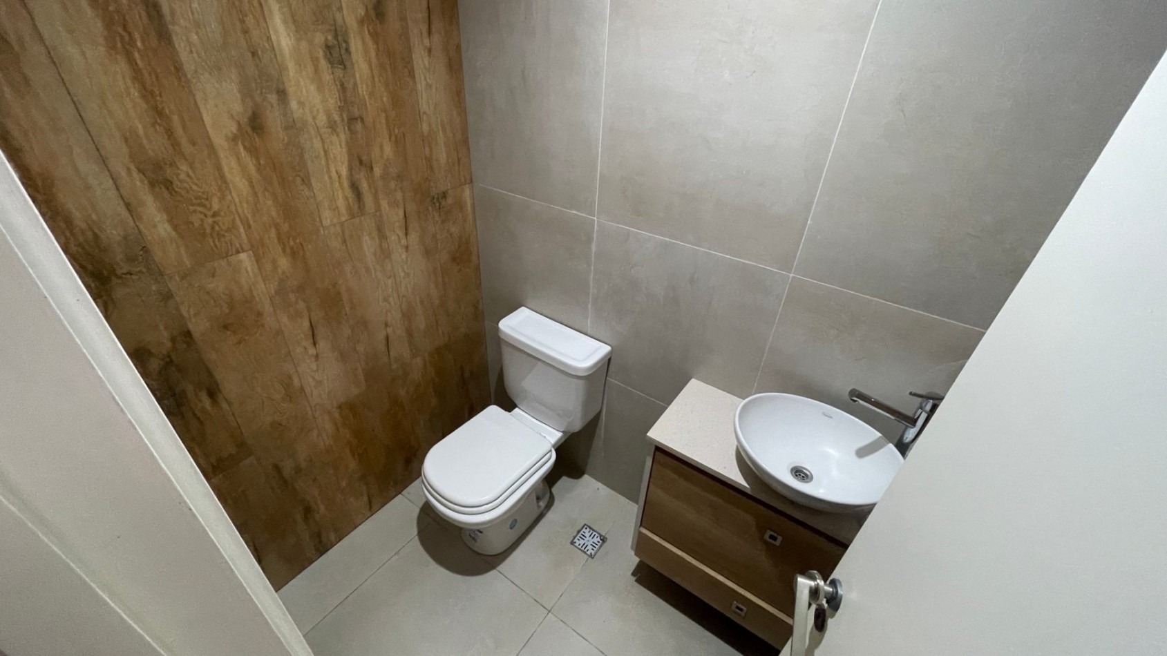 VENTA LOCAL EN VENTA 40MT2 MACROCENTRO