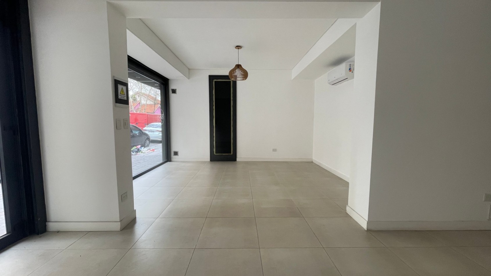 VENTA LOCAL EN VENTA 40MT2 MACROCENTRO
