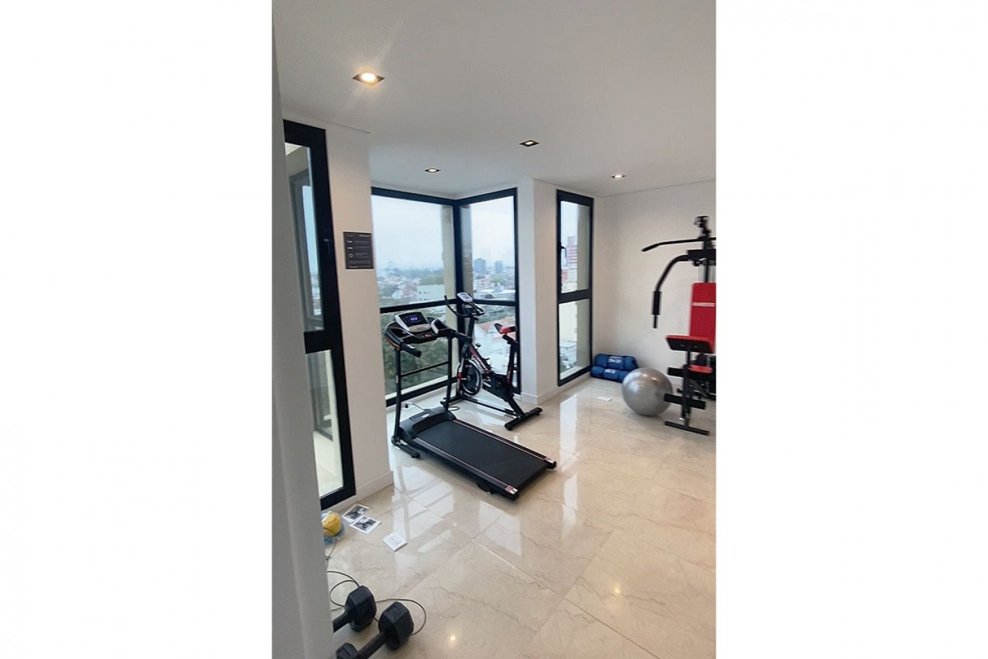 VENTA DEPARTAMENTO 30MT2 MAS OFICINA 13MT2 SAN JOSE