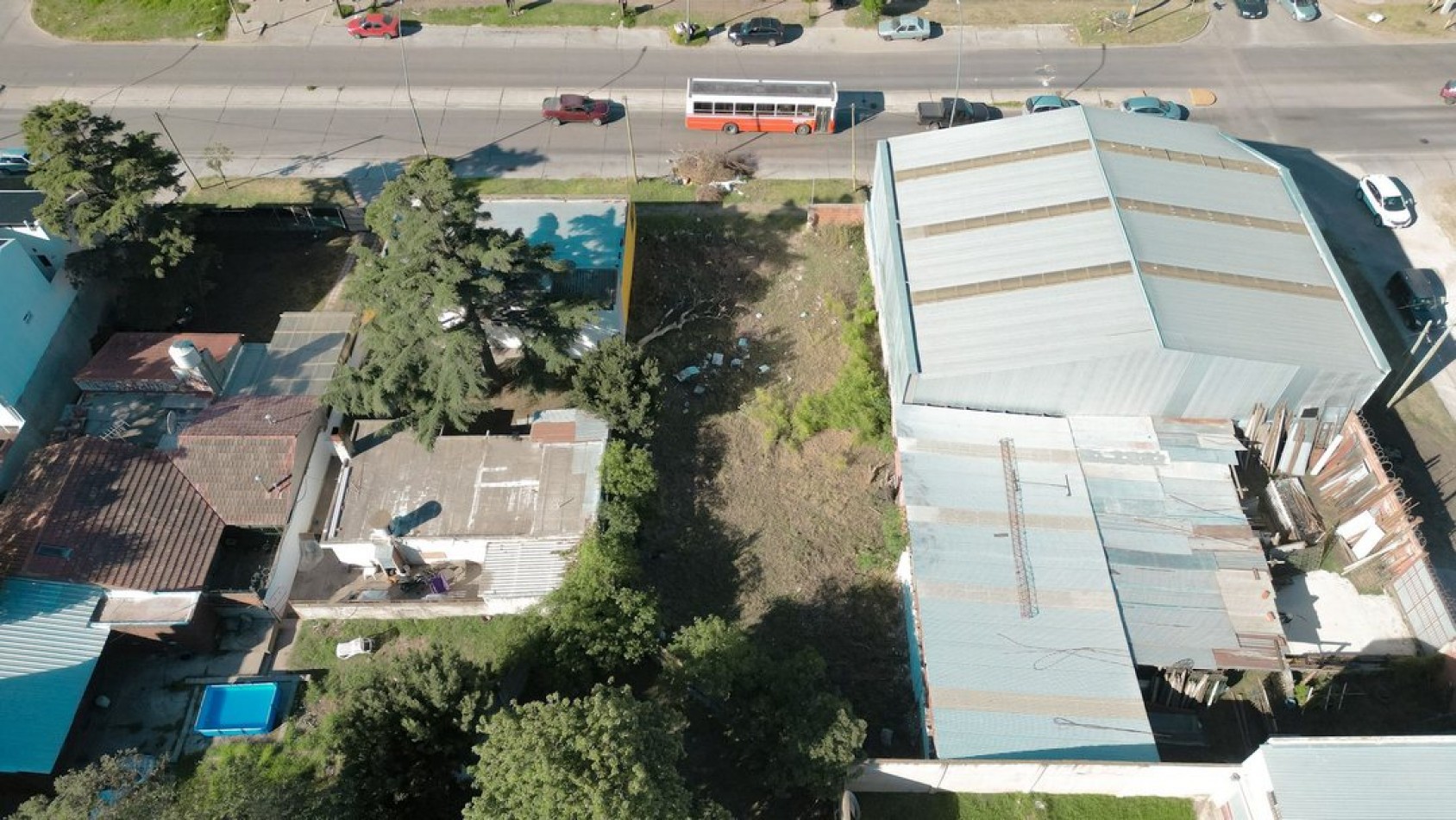 VENTA LOTE - TERRENO ZONIFICACION R7