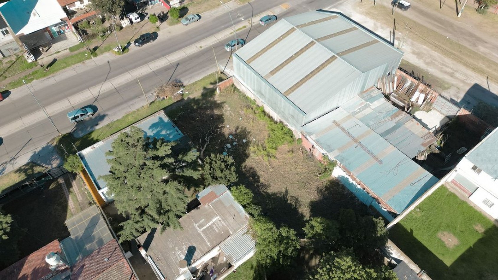 VENTA LOTE - TERRENO ZONIFICACION R7