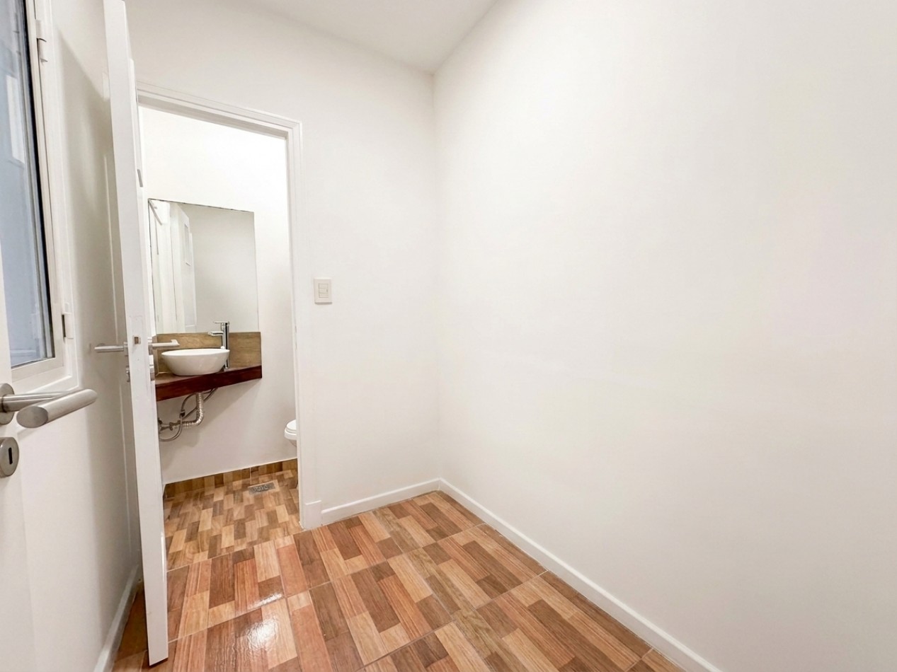 VENTA DEPARTAMENTO 2 AMBIENTES RECICLADO PLAZA COLON 