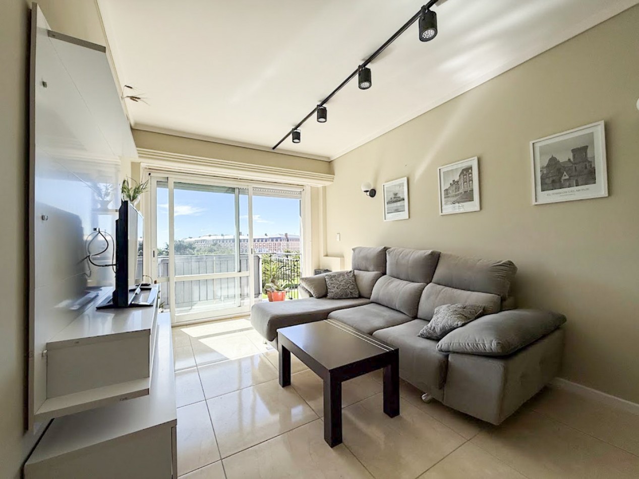 VENTA DEPARTAMENTO 2 AMBIENTES RECICLADO PLAZA COLON 