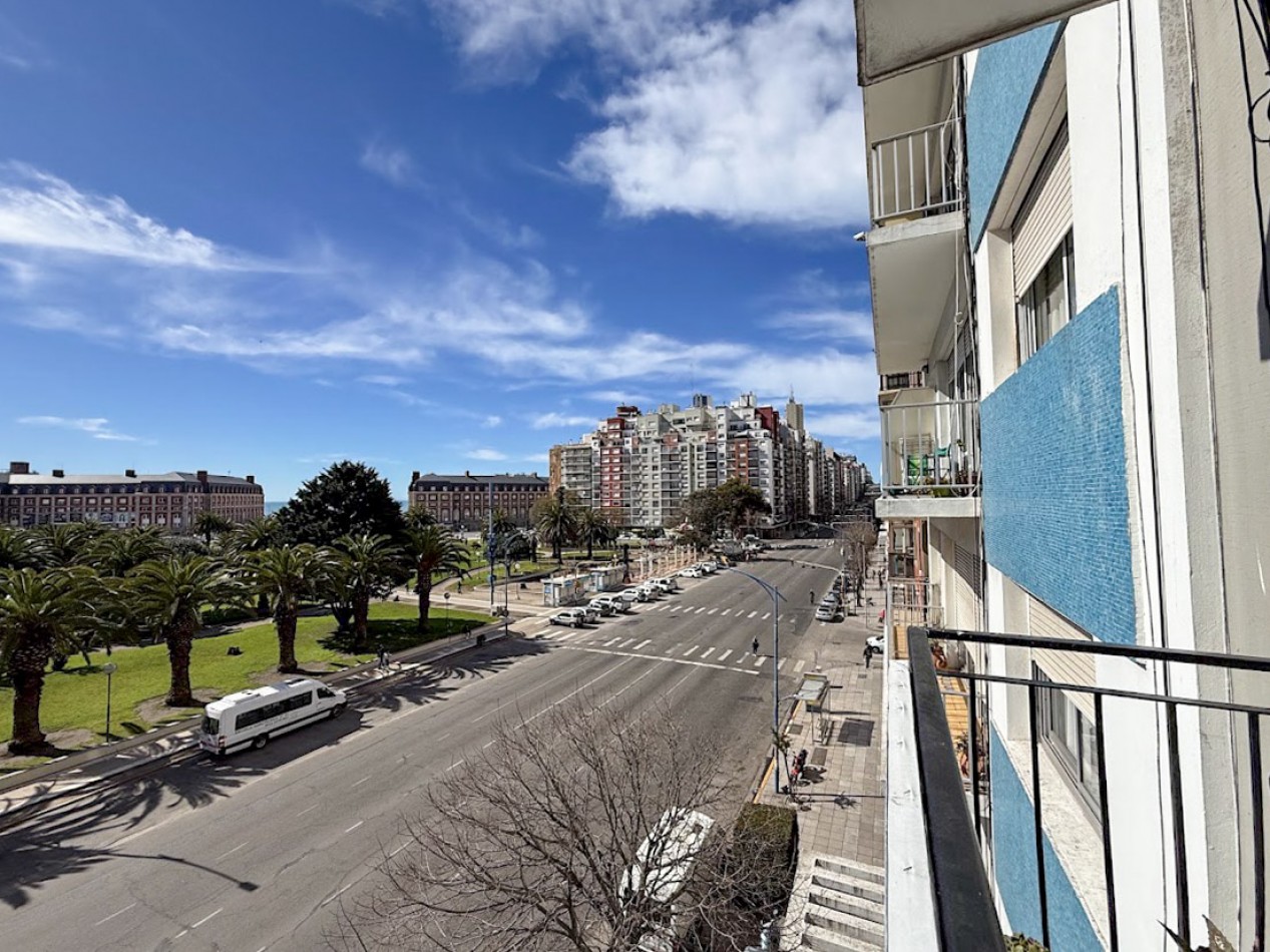 VENTA DEPARTAMENTO 2 AMBIENTES RECICLADO PLAZA COLON 