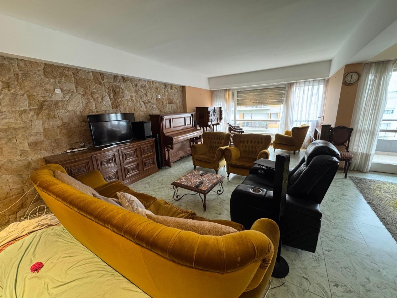 VENTA DEPARTAMENTO 4 AMBIENTES PLAZA MITRE 