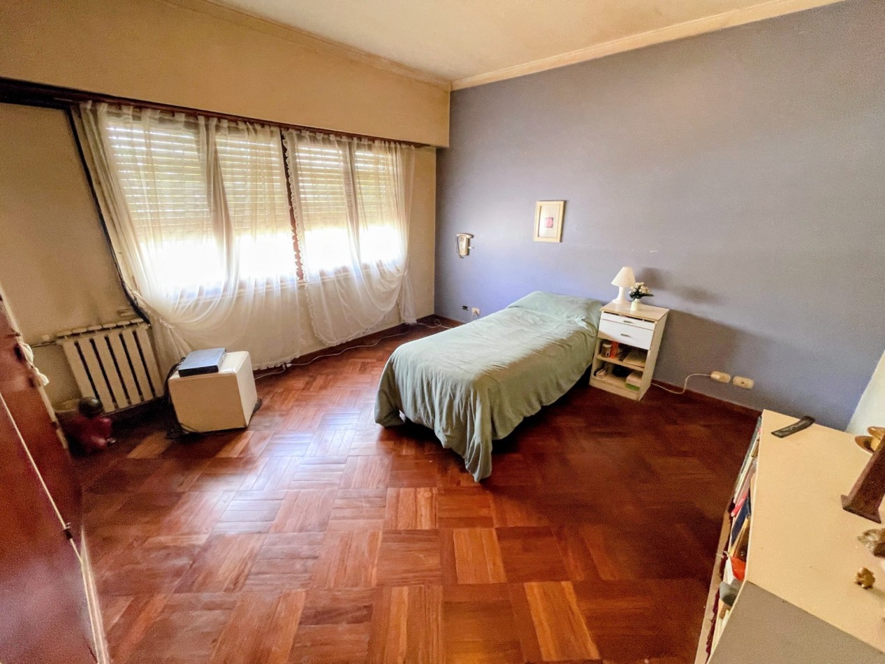 VENTA CASA 6 AMBIENTES CON QUINCHO Y COCHERA ZONA TERMINAL
