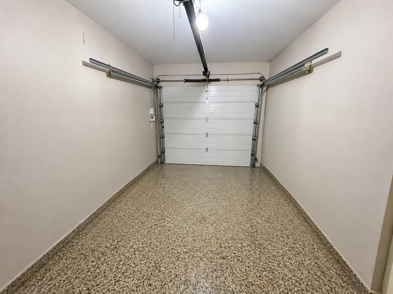 VENTA CASA 6 AMBIENTES CON QUINCHO Y COCHERA ZONA TERMINAL