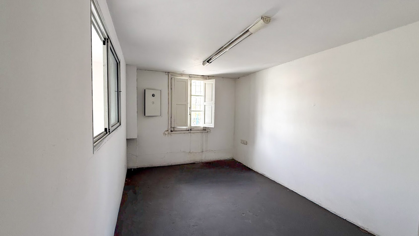 VENTA LOCAL COMERCIAL 330MT2 SAN JUAN