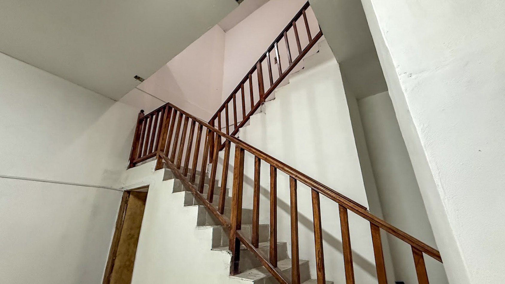 VENTA LOCAL COMERCIAL 330MT2 SAN JUAN